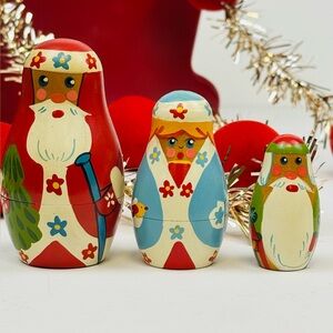 3 Piece RUSSIAN Christmas SANTA CLAUS Nesting Stacking Doll Set USSR